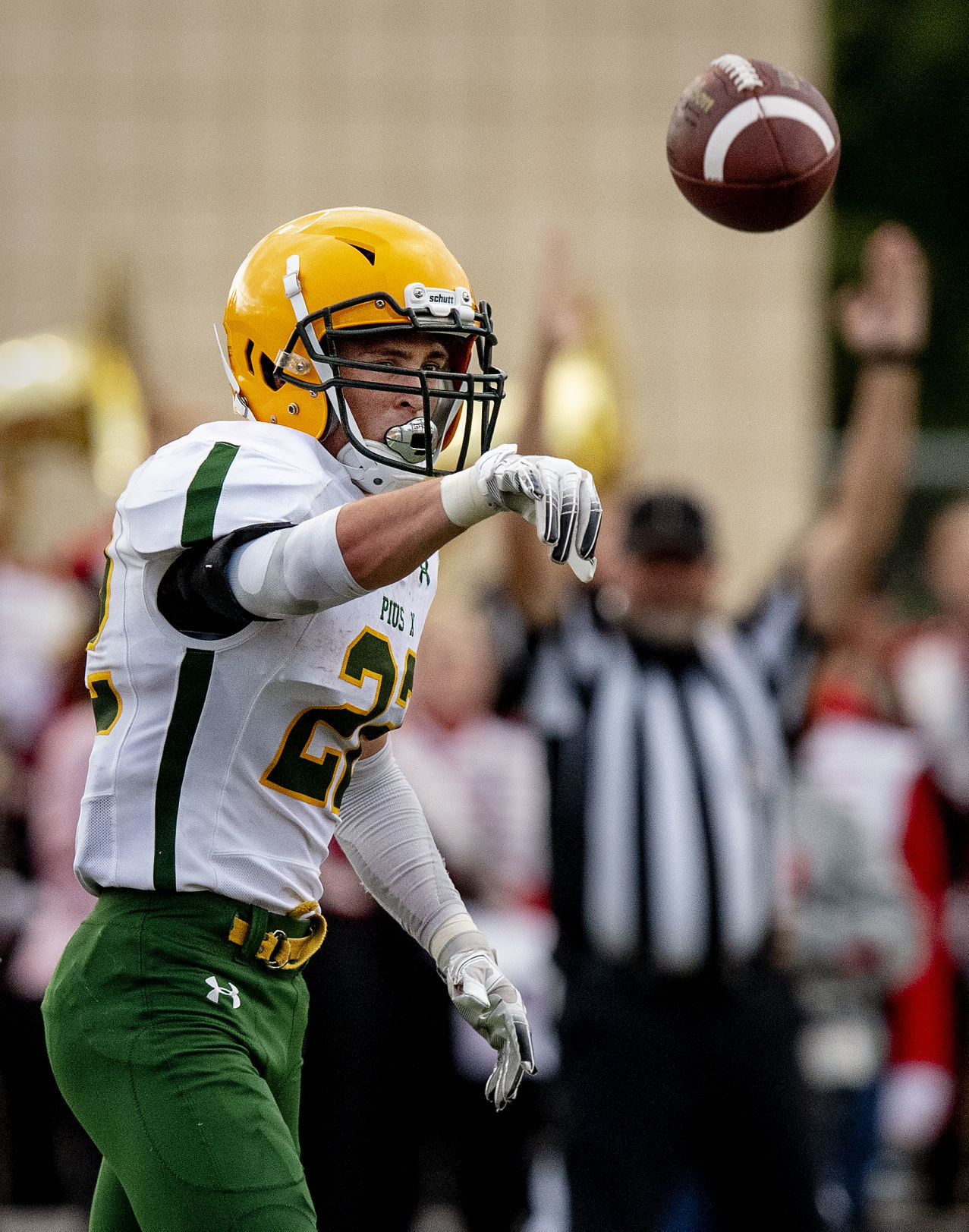 Pius X vs. Lincoln High, 9.20